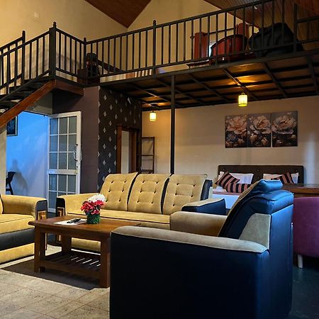Hill Cool Hotel & Restaurant Гаттон Екстер'єр фото